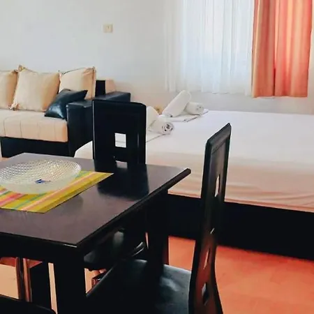 Vila Oaza Markovici Hotel