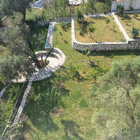 Hotel Vila Oaza Markovici 3*