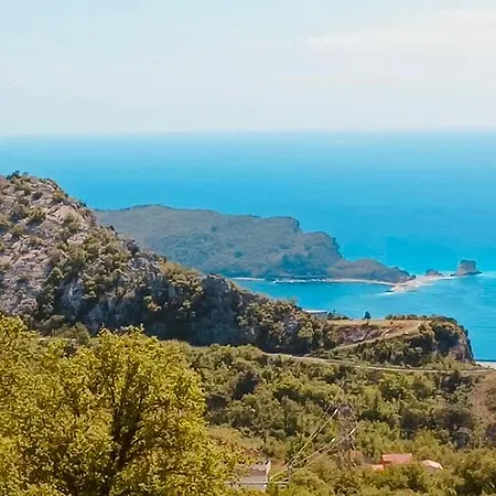 Vila Oaza Markovici ホテル 3*
