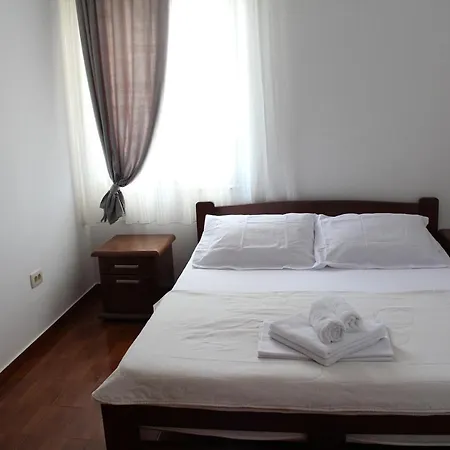 Vila Oaza Markovici