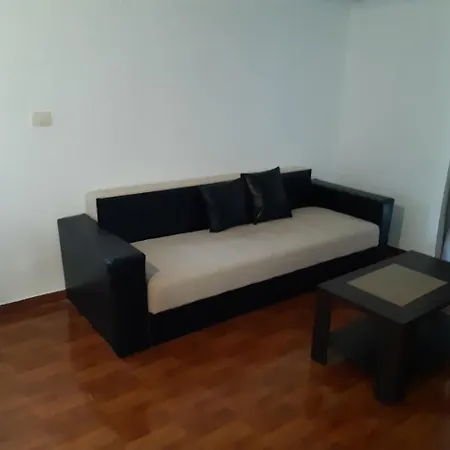 Vila Oaza Markovici ホテル 3*